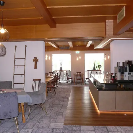 Buglhof بيت ضيافة
